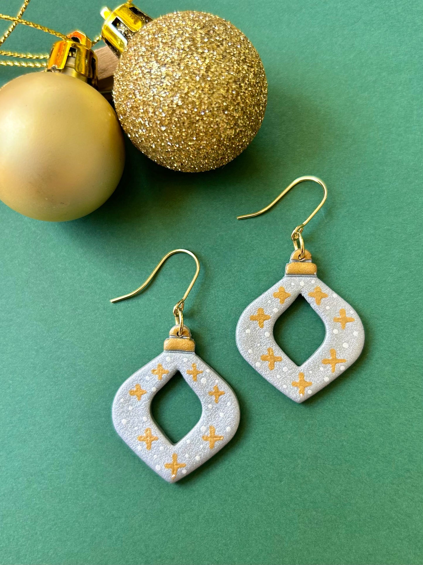 Deck The Halls (Silver)